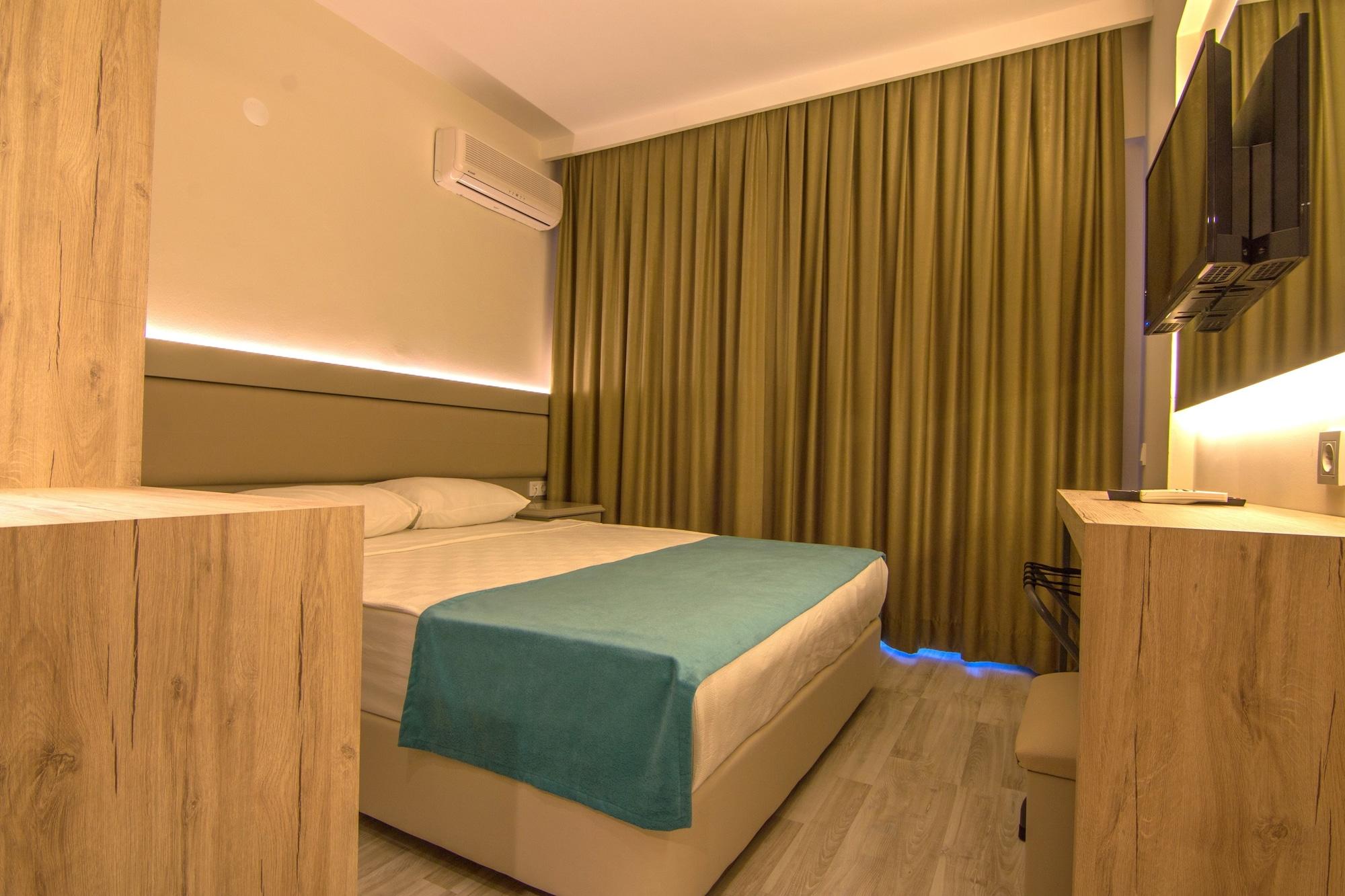 Palmea מלון 4*