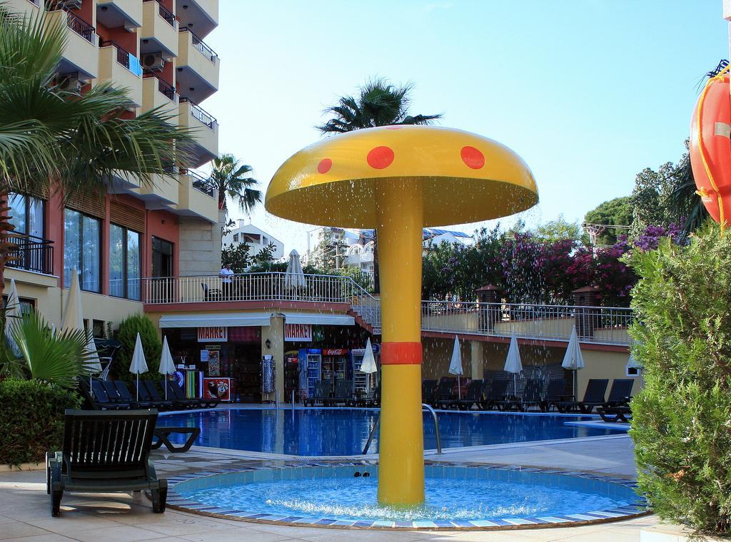 מלון Palmea 4*
