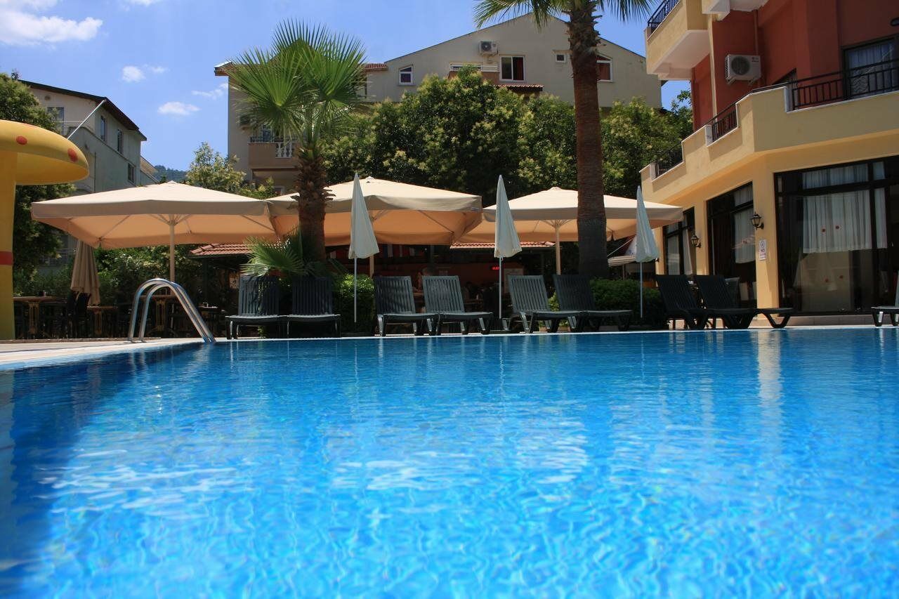 Palmea מלון 4*